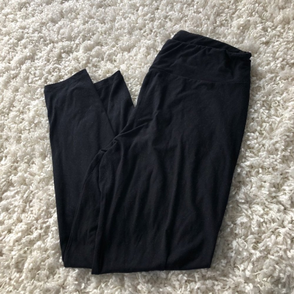 LuLaRoe BLACK Leggings! Tall & Curvy